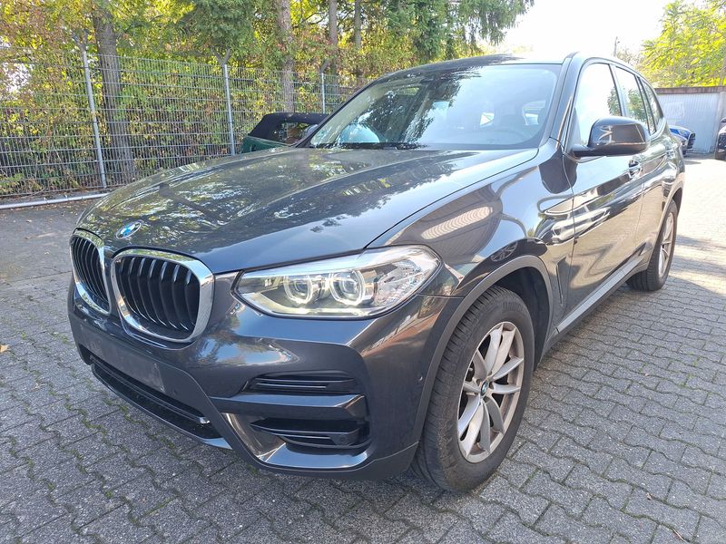 BMW X3 xDrive 20d Advantage