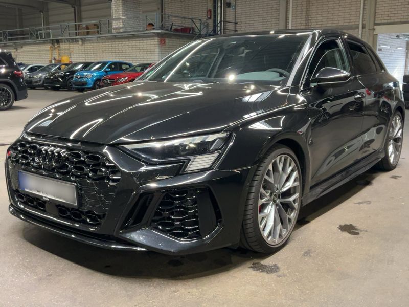 Audi RS 3 Sportback 2.5 TFSI quattro