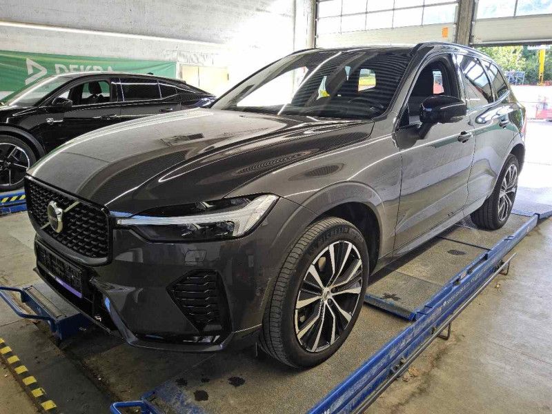 Volvo XC60 2.0 B5 Mild-Hybrid Ultra Dark AWD
