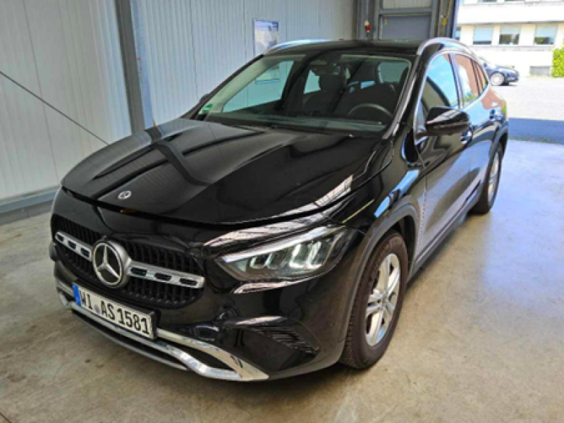 Mercedes-Benz GLA-Klasse GLA 200 Mild-Hybrid Progressive Line Edition