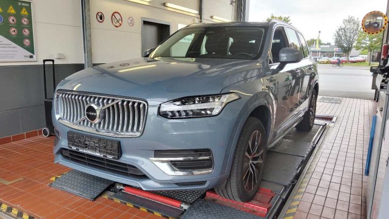 Volvo XC90 2.0 T8 Recharge Plug-in Hybrid Core AWD