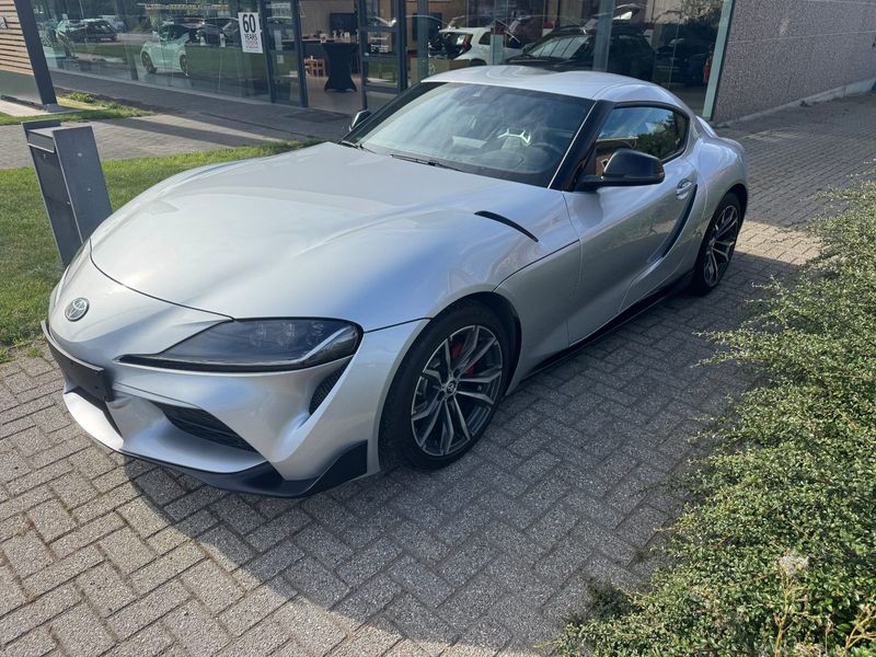 Toyota Supra 2.0 Turbo Dynamic