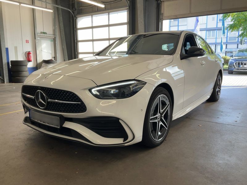 Mercedes-Benz C-класс C300e AMG Line