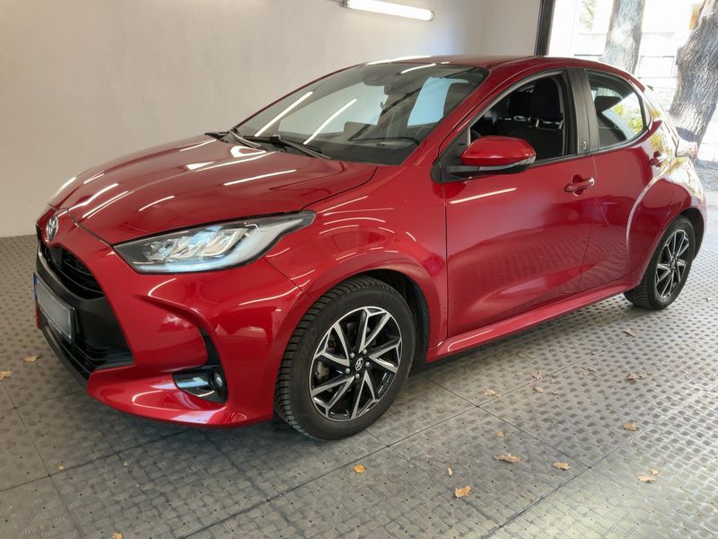 Toyota Yaris 1.5 Hybrid Team D