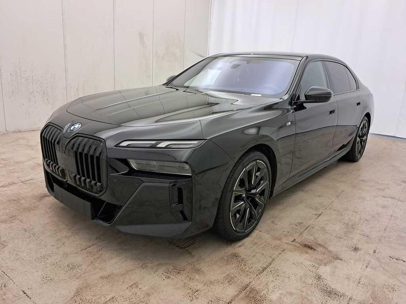 BMW 7 серия 740d Mild-Hybrid xDrive M Sport