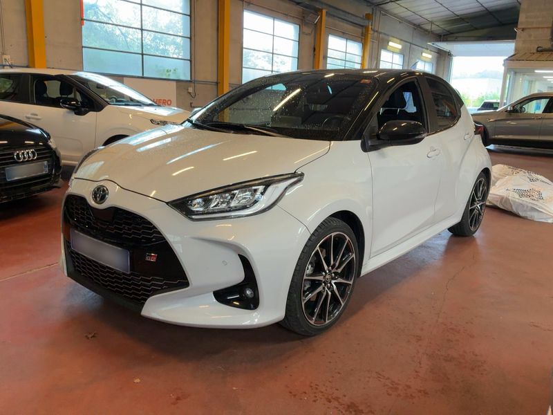 Toyota Yaris 1.5 Hybrid GR Sport