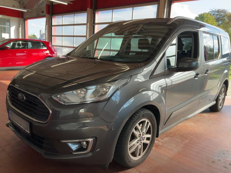 Ford Grand Tourneo Connect 1.5 TDCi EcoBlue Titanium