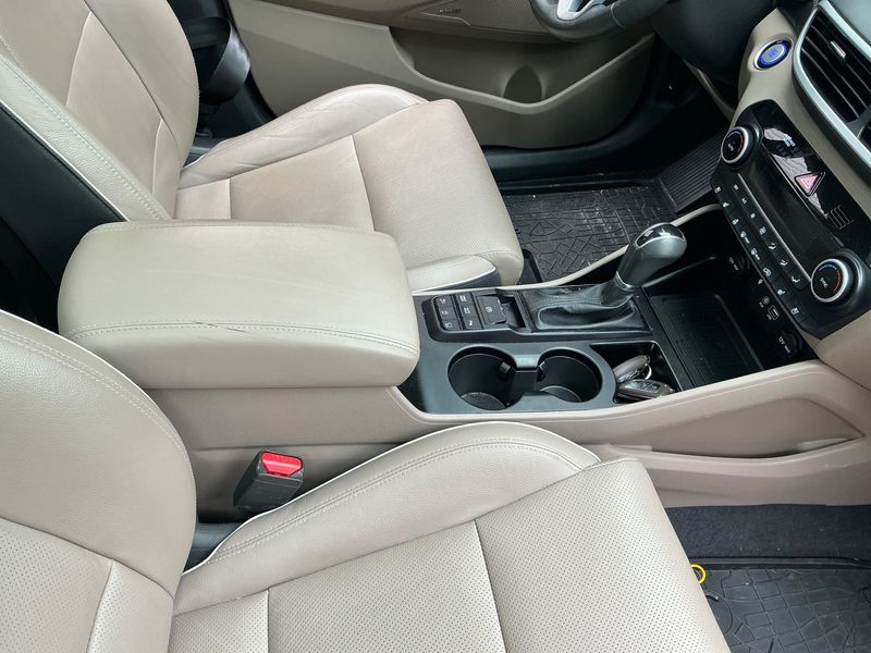 Hyundai Tucson 1.6 Tgdi Premium 2WD