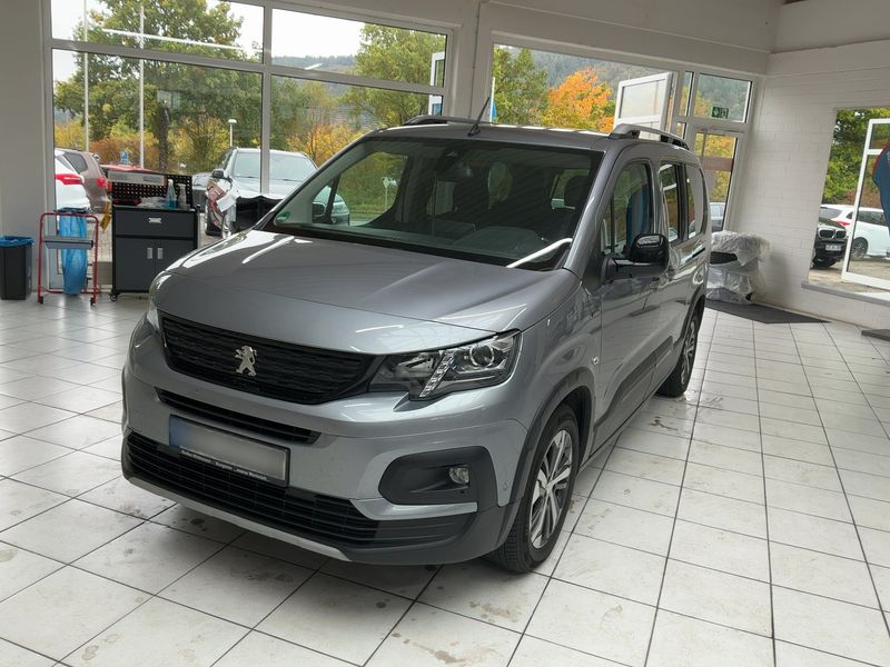 Peugeot Rifter 1.2 PureTech Allure L2