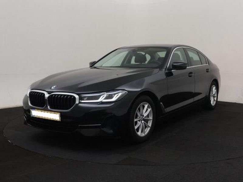 BMW 5 серия 540i Mild-Hybrid