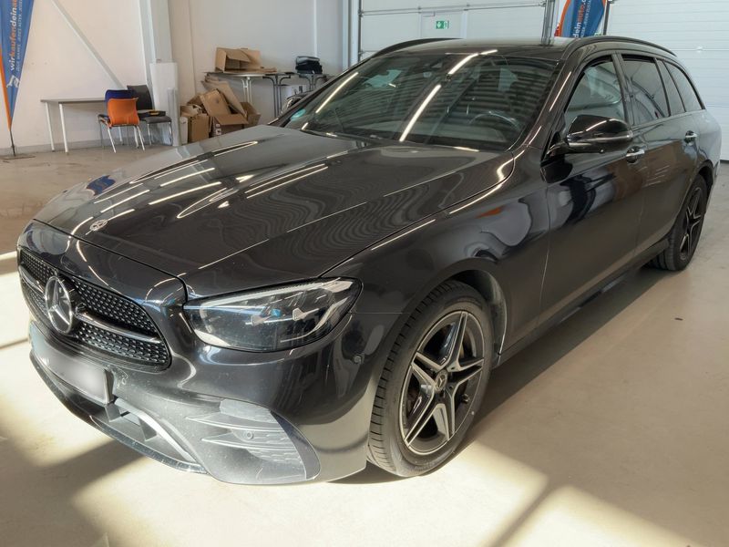 Mercedes-Benz E-класс E 300e T AMG Line