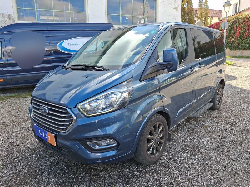 Ford Tourneo Custom 2.0 TDCi 320 L1 Tourneo Titanium