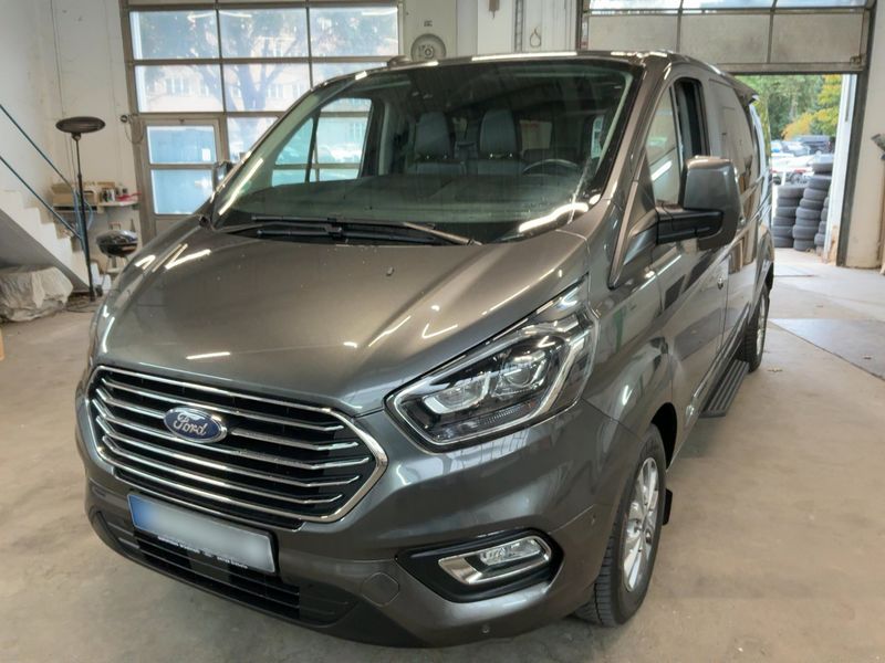 Ford Tourneo Custom 2.0 TDCi 320 L2 Tourneo Titanium