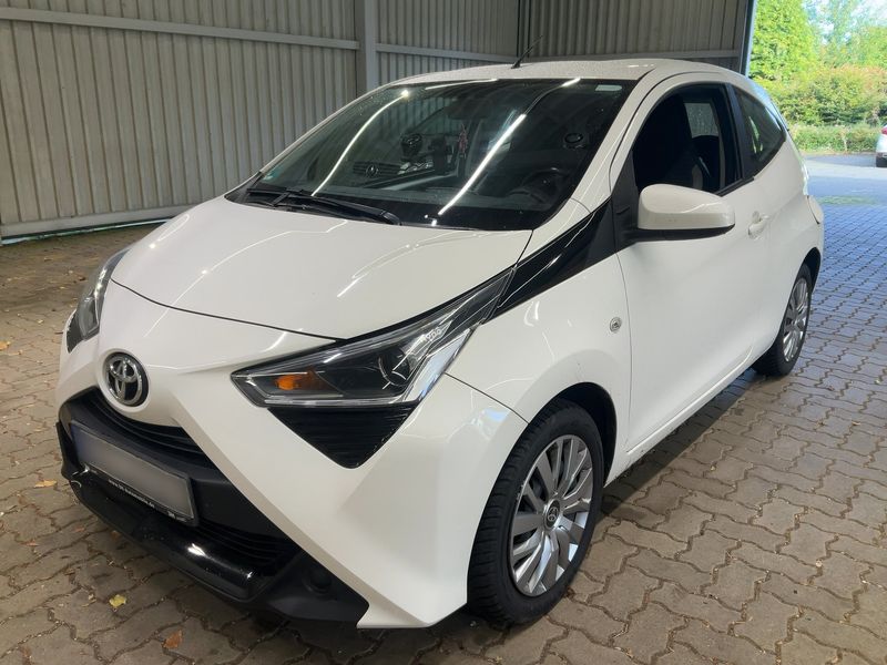 Toyota Aygo 1.0 X-Play