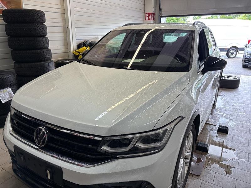 Volkswagen Tiguan 2.0 TSI R 4Motion