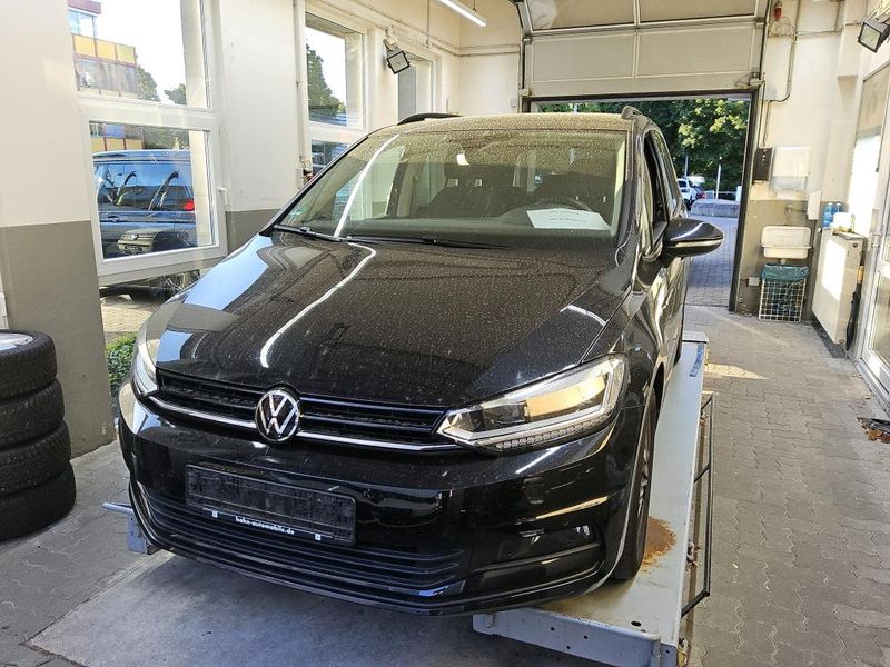 Volkswagen Touran 1.5 TSI ACT Highline BlueMotion Tech