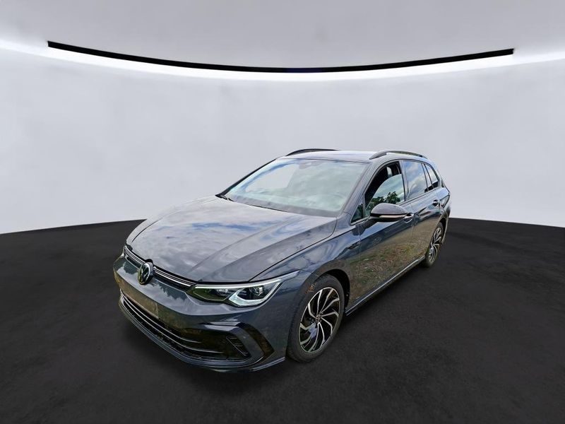 Volkswagen Golf VIII 2.0 TSI R-Line