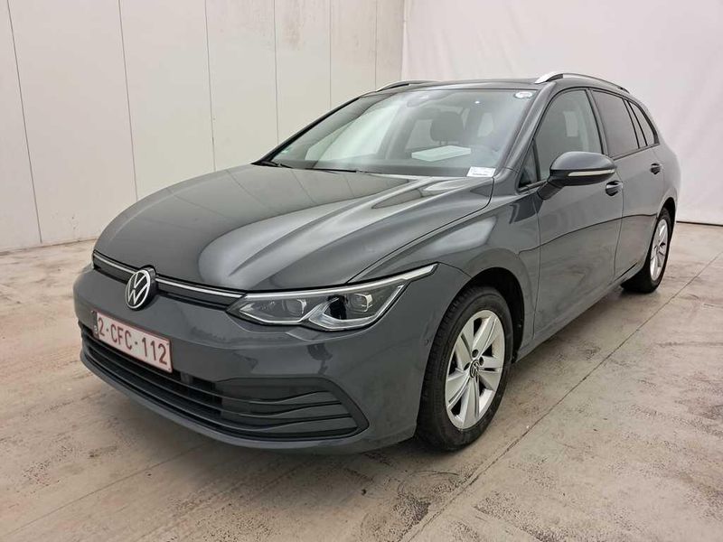 Volkswagen Golf VIII 1.0 eTSI Life