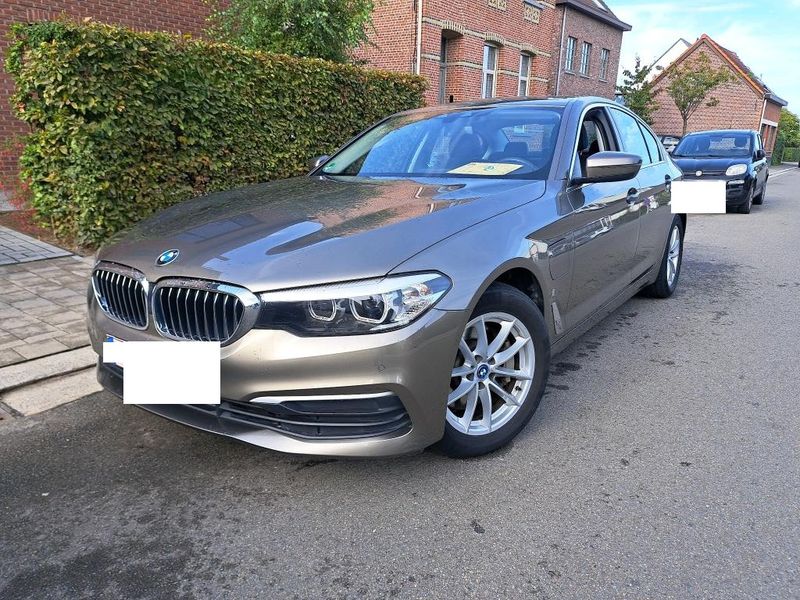 BMW 5 серия 530e