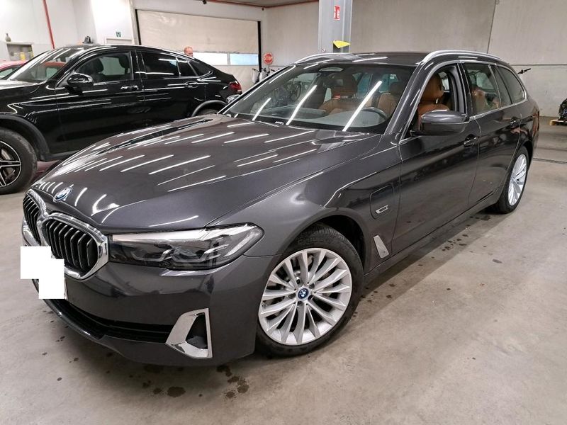 BMW 5 серия 530e Luxury Line