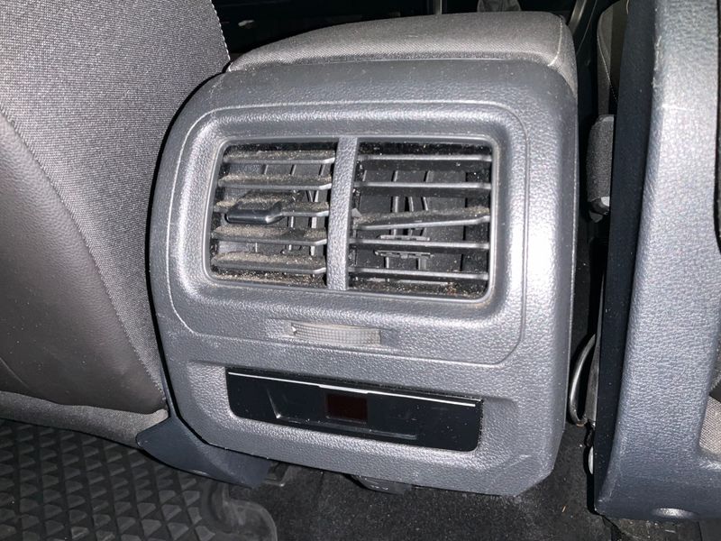Volkswagen Touran 2.0 TDI Life Business