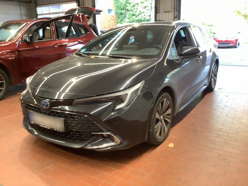 Toyota Corolla 2.0 Hybrid Teamplayer
