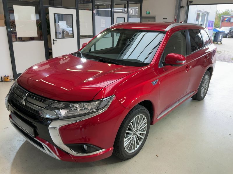 Mitsubishi Outlander 2.4 Phev 4WD