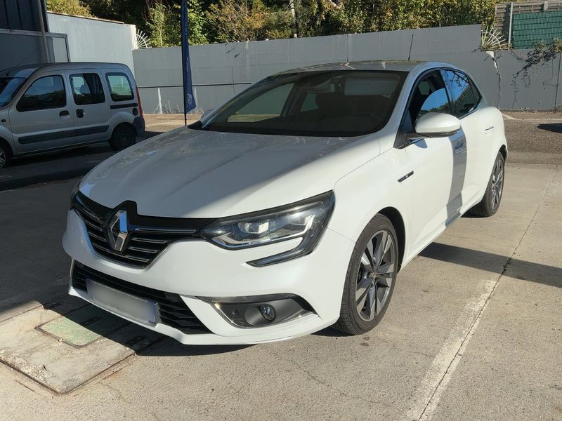 Renault Megane 1.5 Blue dCi Intens