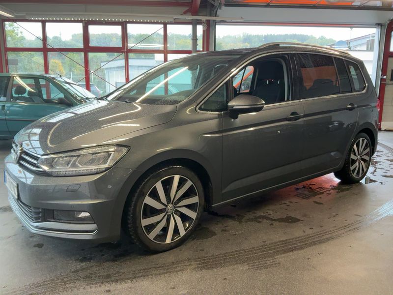 Volkswagen Touran 2.0 TDI Highline BlueMotion Tech