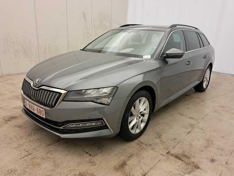 Škoda Superb 1.4 Plug-in Hybrid Ambition iV
