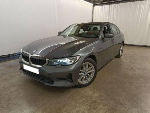 BMW 3 серия 320e Advantage