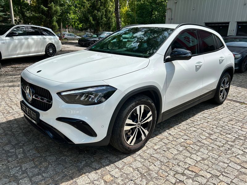 Mercedes-Benz GLA-класс GLA 180 Mild-Hybrid Progressive