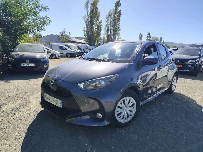 Toyota Yaris 1.5 Hybrid Dynamic Business