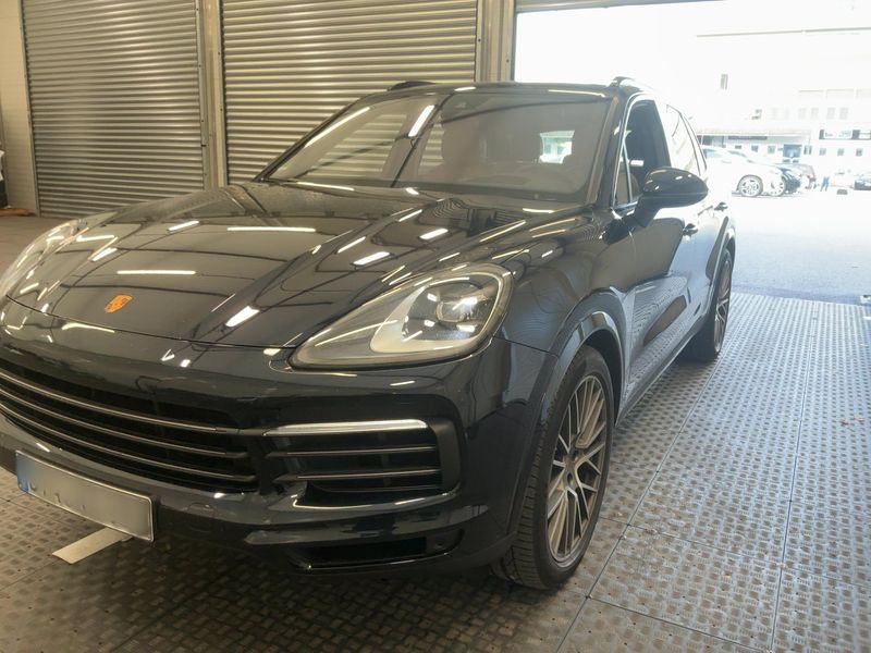 Porsche Cayenne 3.0 Platinum Edition