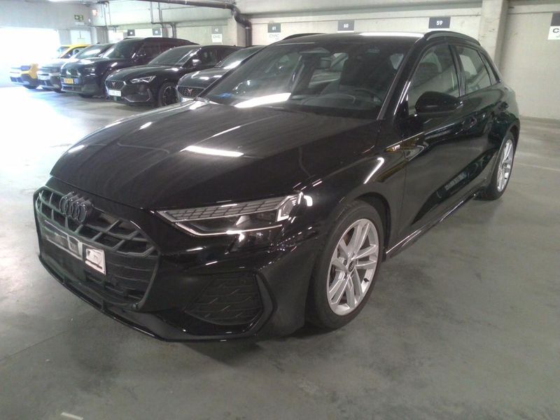 Audi A3 Sportback 1.5 TFSI ACT Mild-Hybrid S line