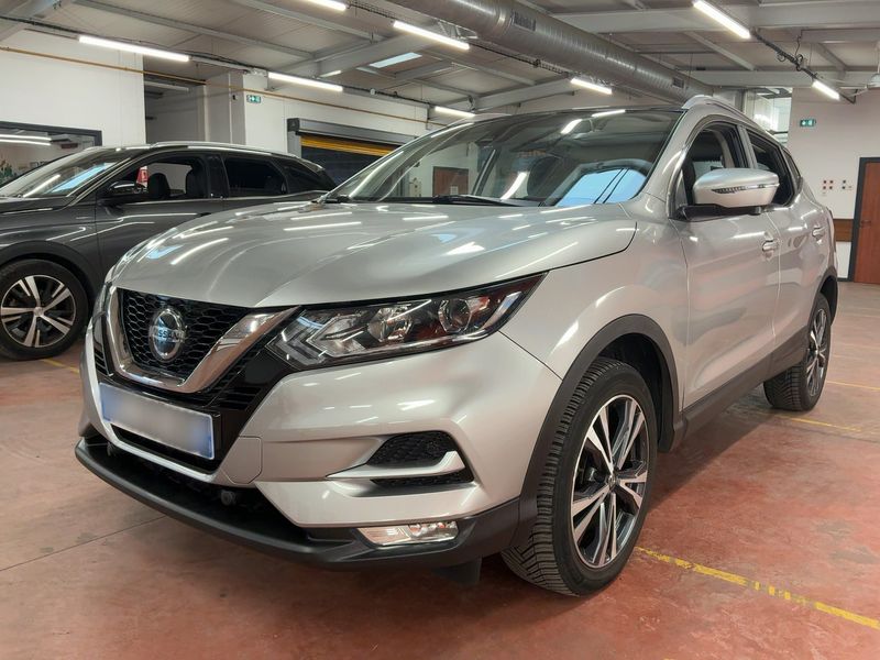 Nissan Qashqai 1.5 dCi N-Connecta
