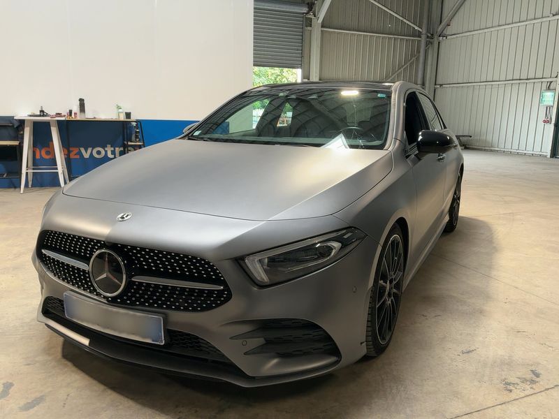 Mercedes-Benz A-класс A 220 d AMG Line