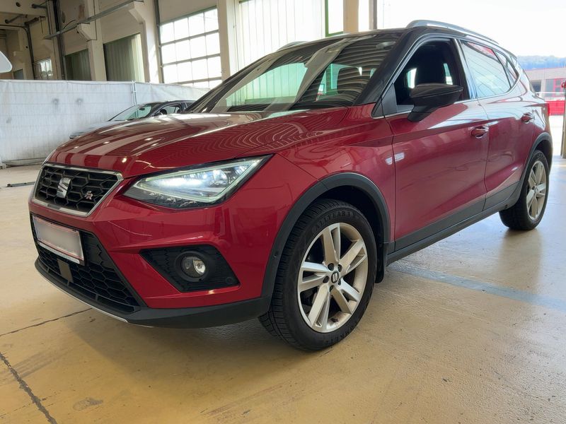 SEAT Arona 1.0 TGI FR