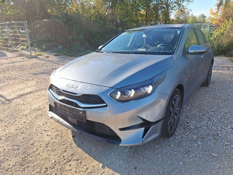 Kia cee'd 1.5 Tgdi Spirit