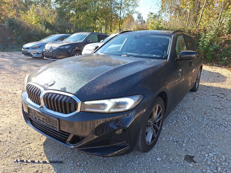 BMW 3 серия 318i