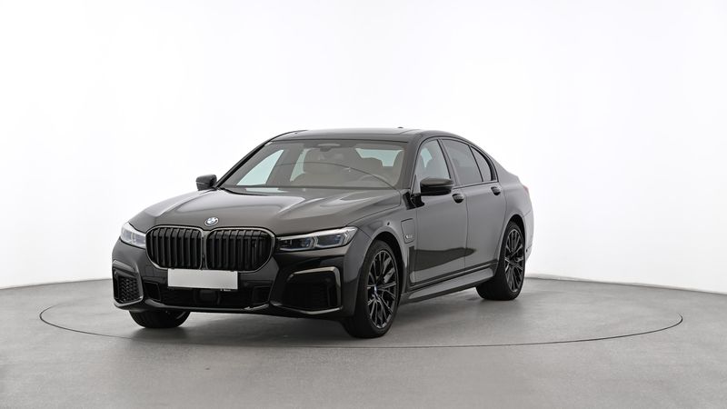 BMW 7 серия 745e M Sport
