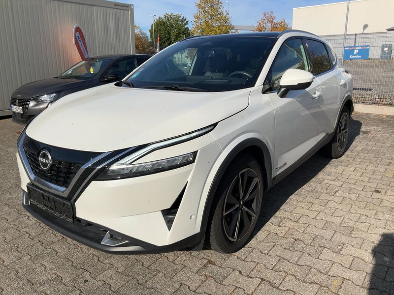 Nissan Qashqai 1.3 DIG-T Mild-Hybrid Tekna 4x4