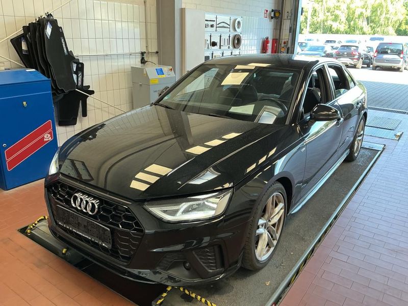 Audi A4 40 TDI Mild-Hybrid quattro S line