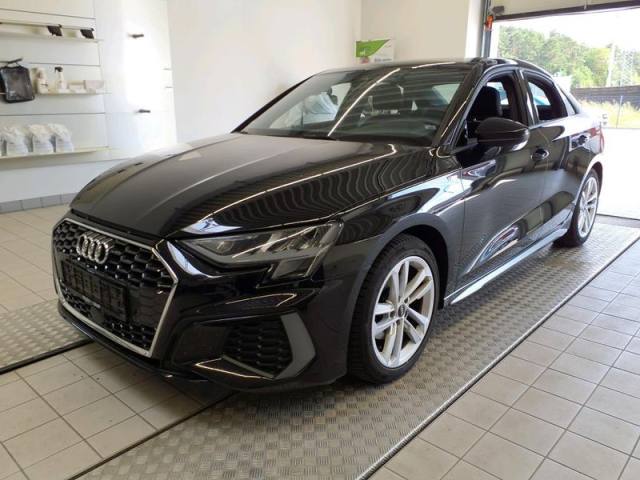 Audi A3 седан 30 TDI S line