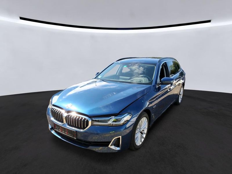 BMW 5 серия 530e xDrive Luxury Line