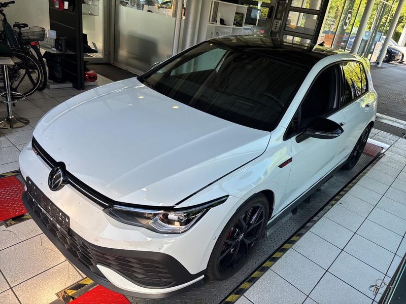 Volkswagen Golf VIII 2.0 TSI GTI Clubsport
