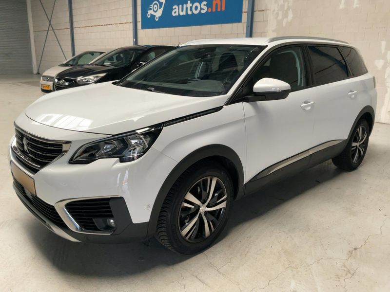 Peugeot 5008 1.2 PureTech Allure