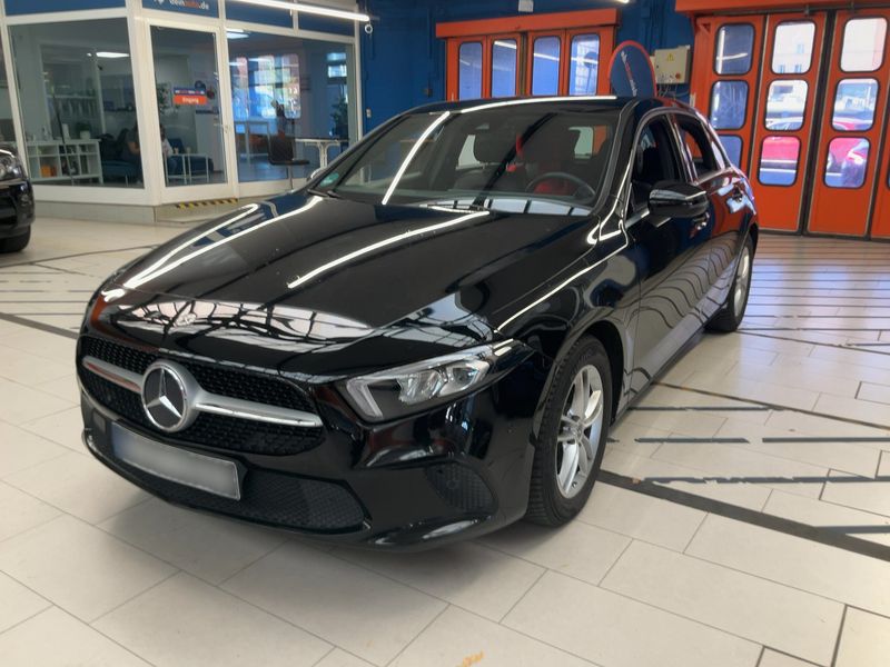 Mercedes-Benz A-класс A 180