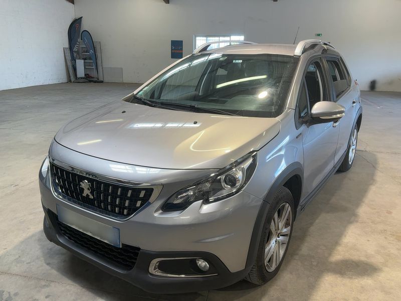 Peugeot 2008 1.2 PureTech Signature