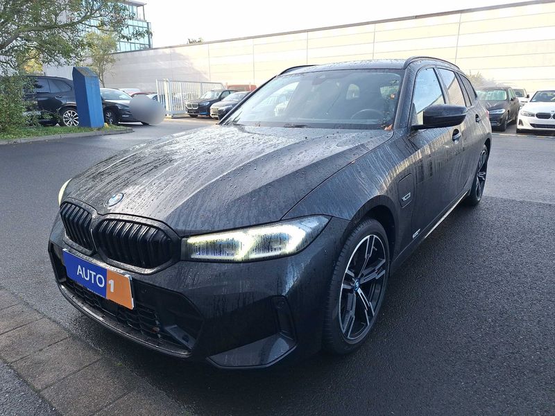 BMW 3 серия 320e